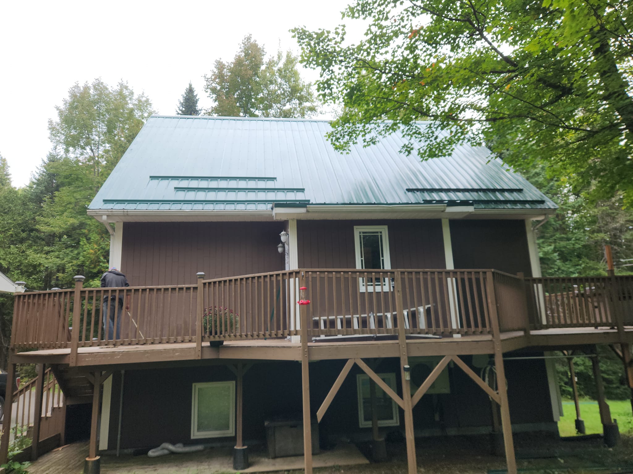 Completed roofing project